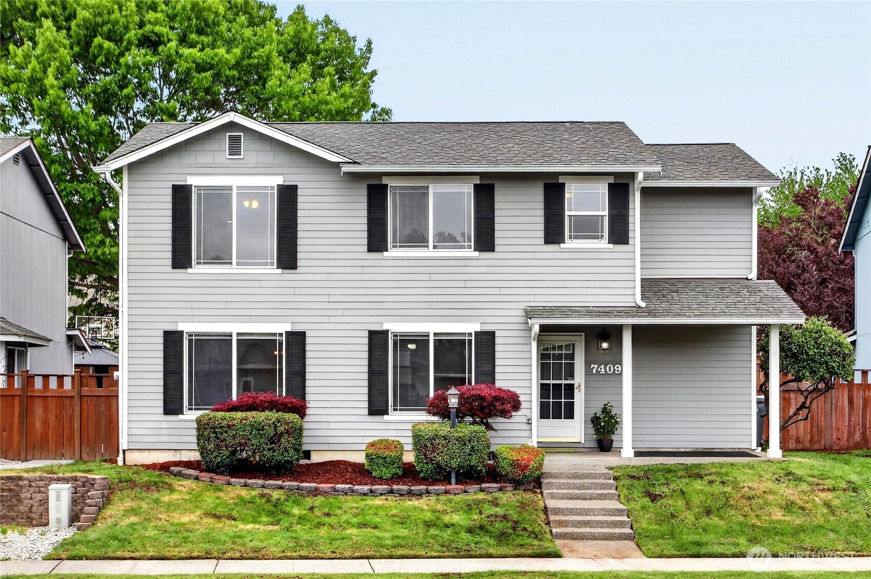 7409 Village Drive , Sumner, WA 98390
