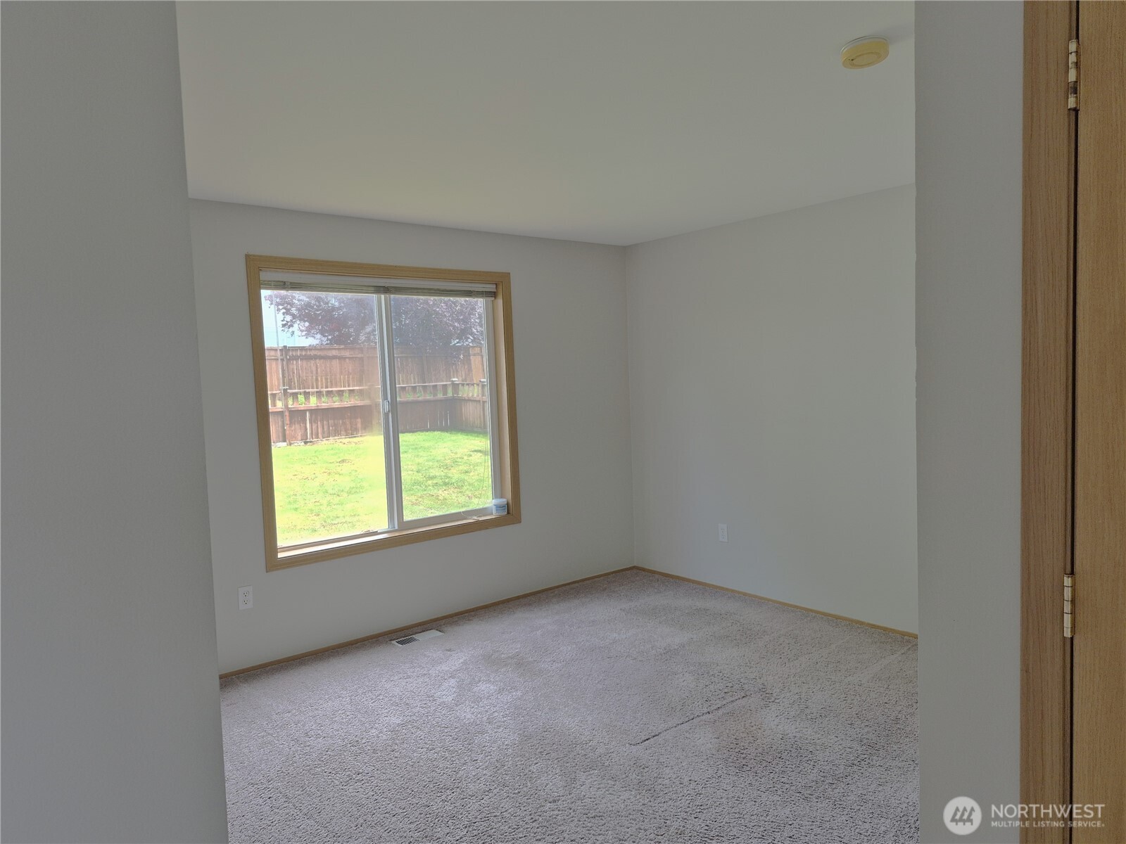 7409 Village Drive , Sumner, WA 98390