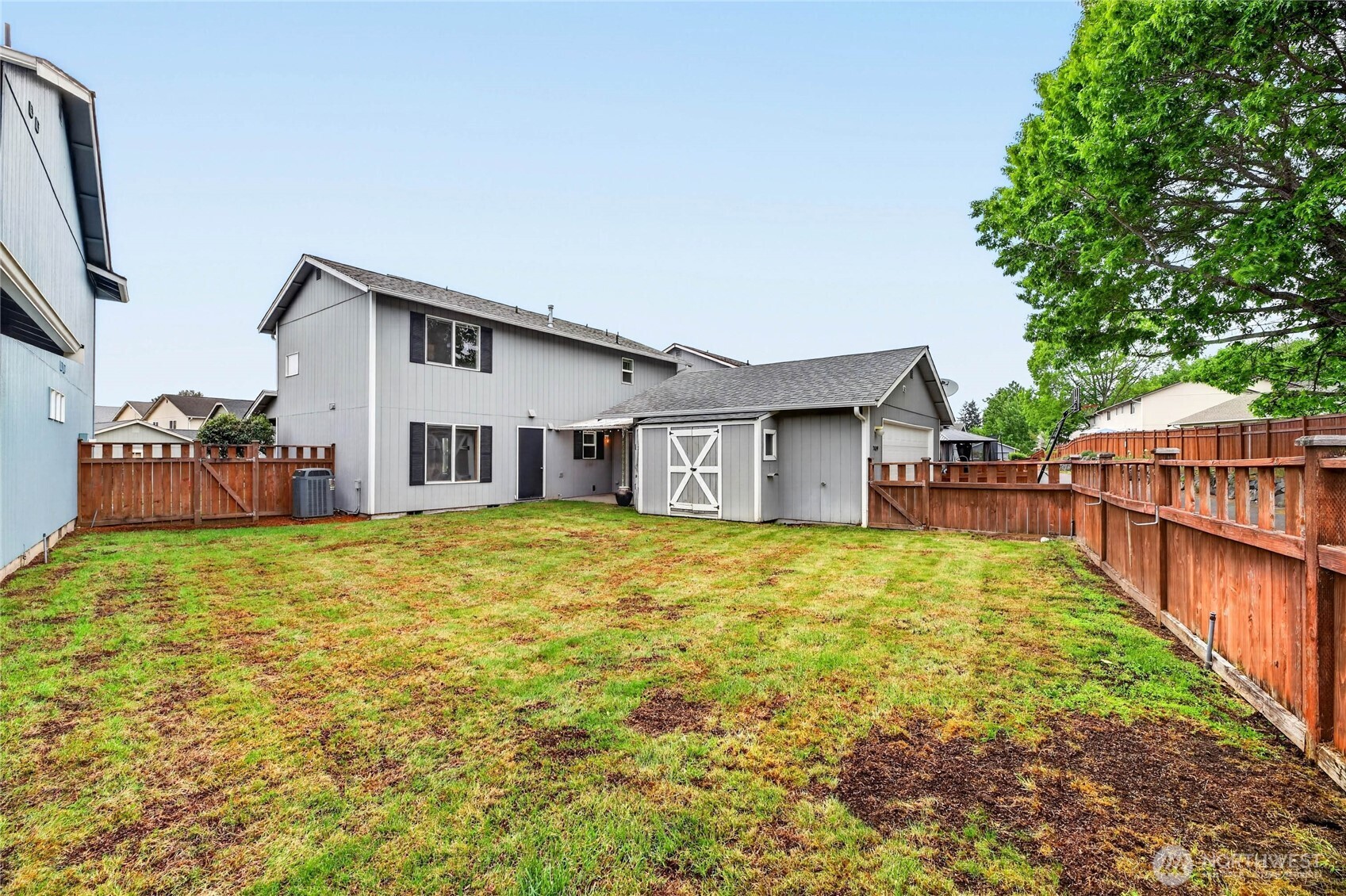 7409 Village Drive , Sumner, WA 98390