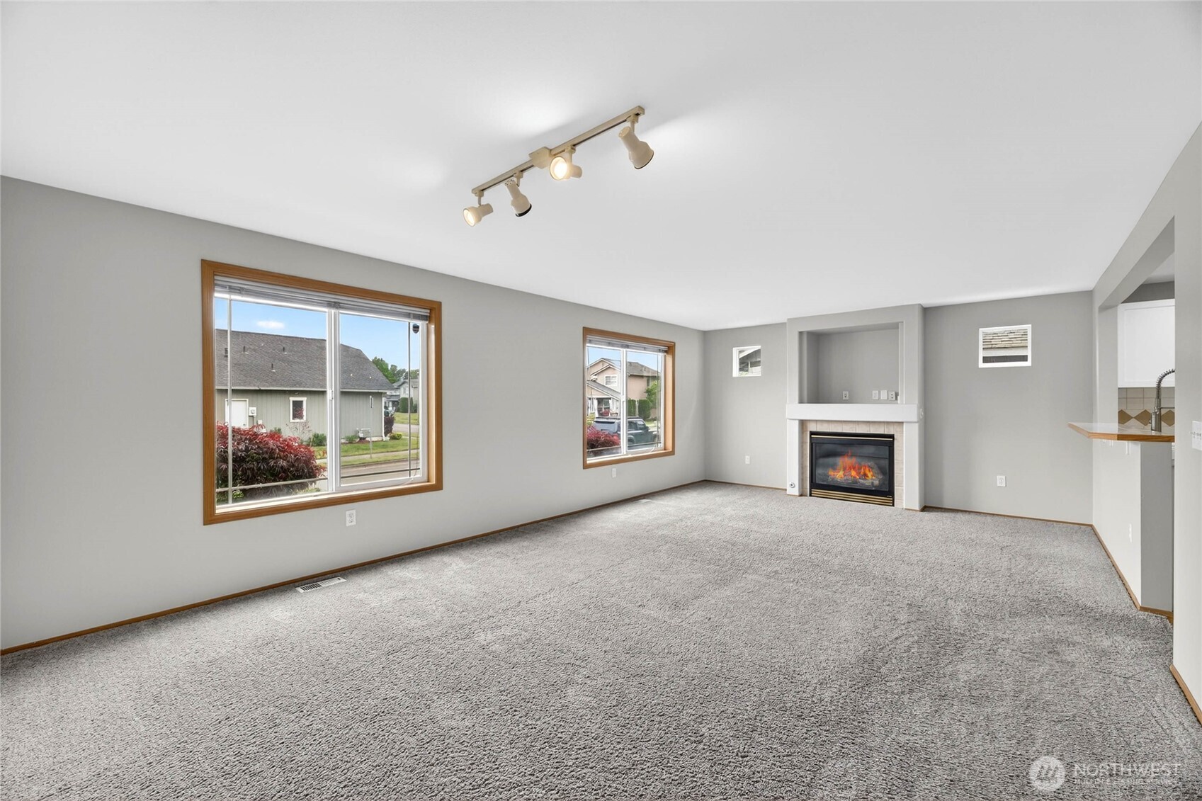 7409 Village Drive , Sumner, WA 98390