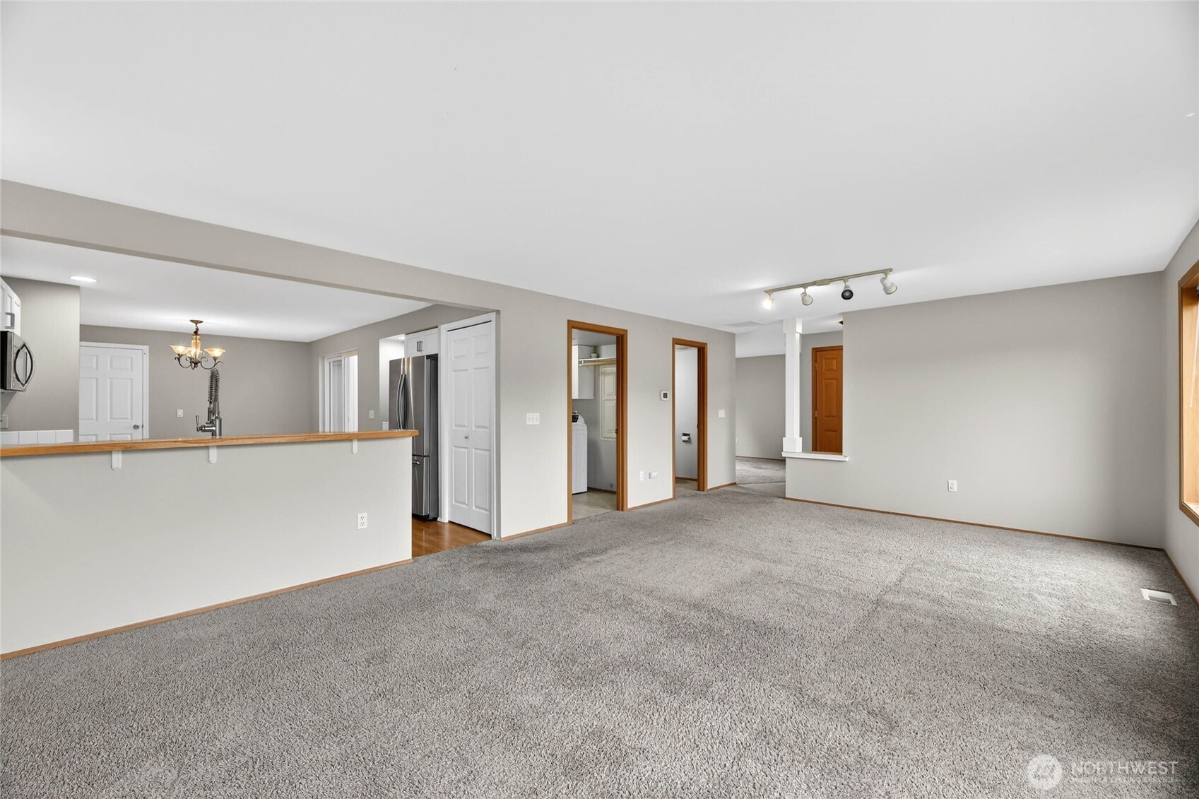7409 Village Drive , Sumner, WA 98390