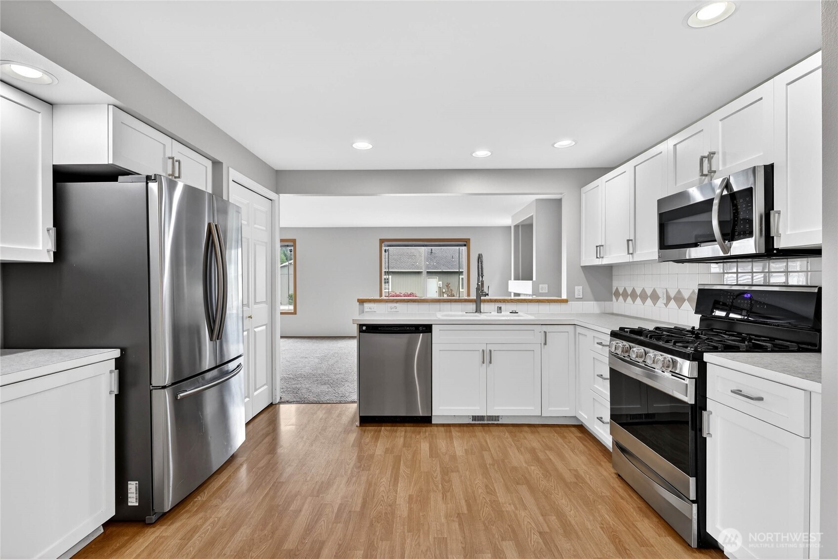7409 Village Drive , Sumner, WA 98390