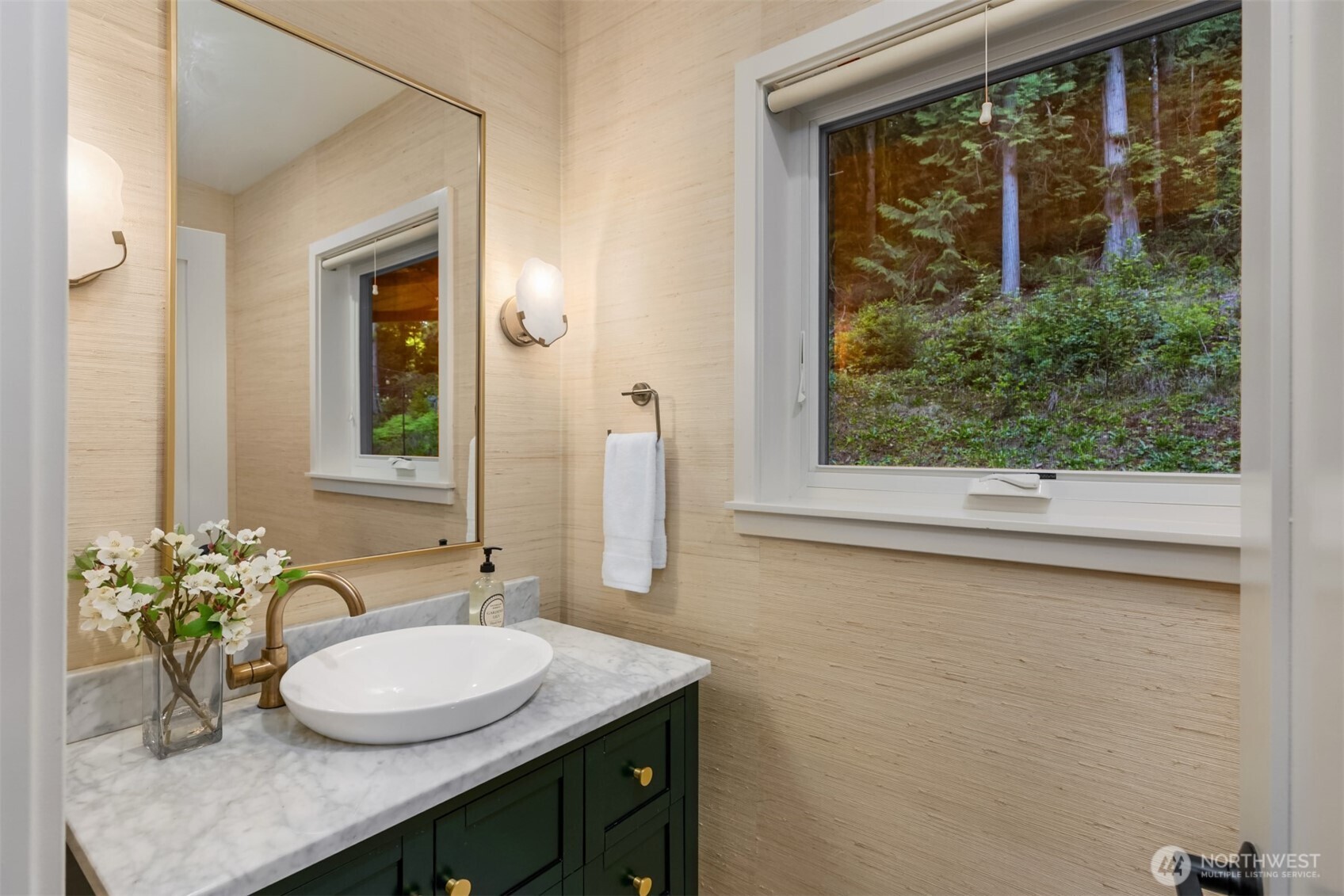 4591 NE Wildlife Court , Poulsbo, WA 98370