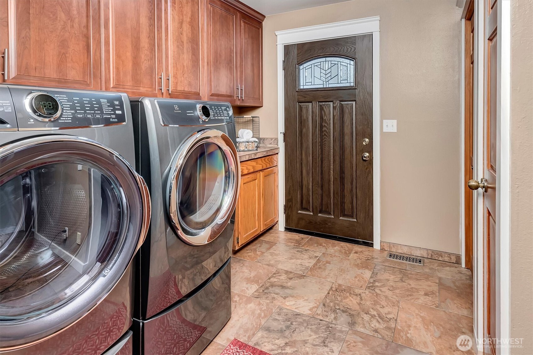 14214 Woods Lake Road , Monroe, WA 98272