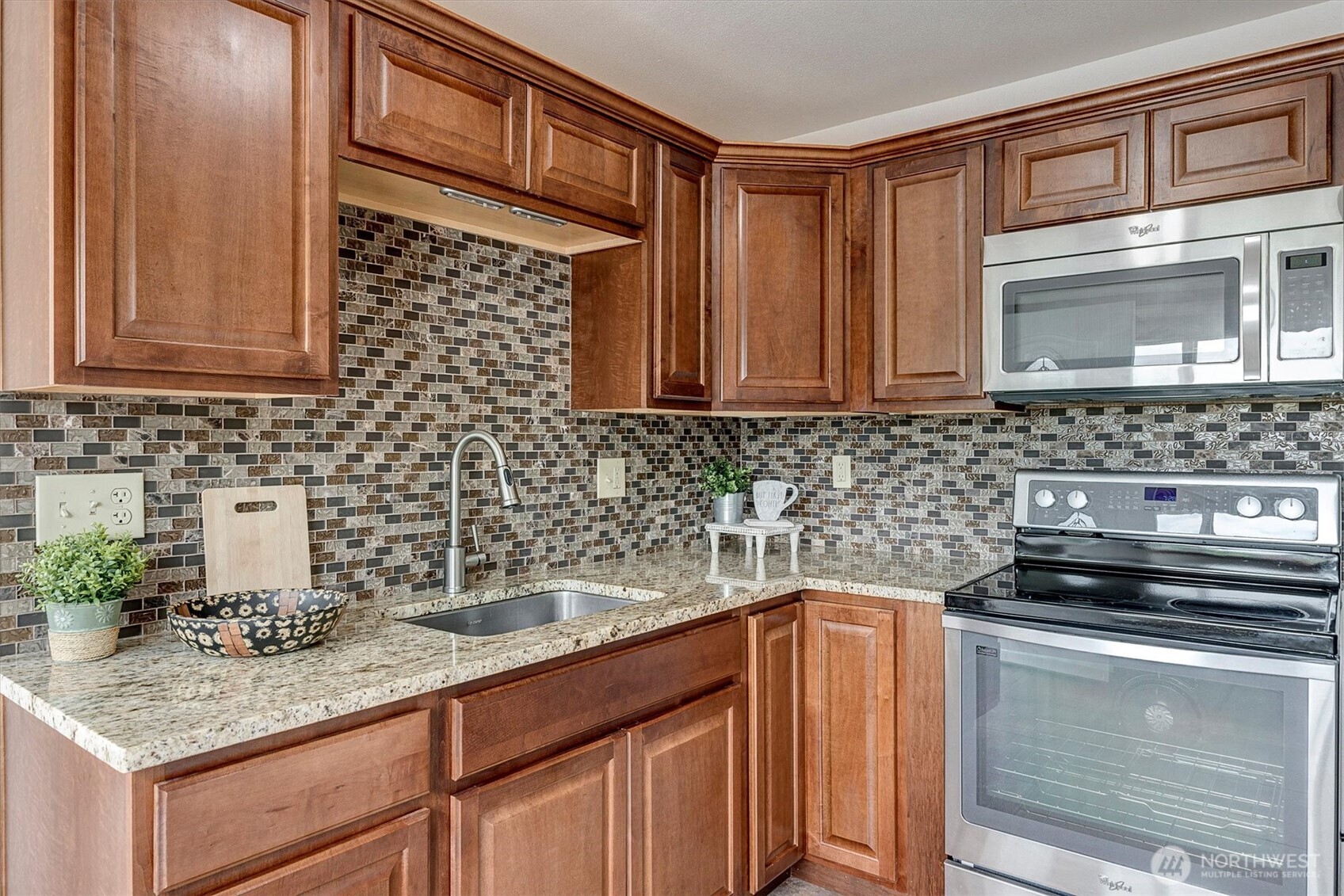 14214 Woods Lake Road , Monroe, WA 98272