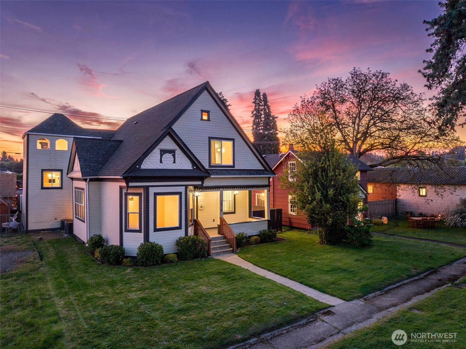 1016 N Pearl Street , Centralia, WA 98531