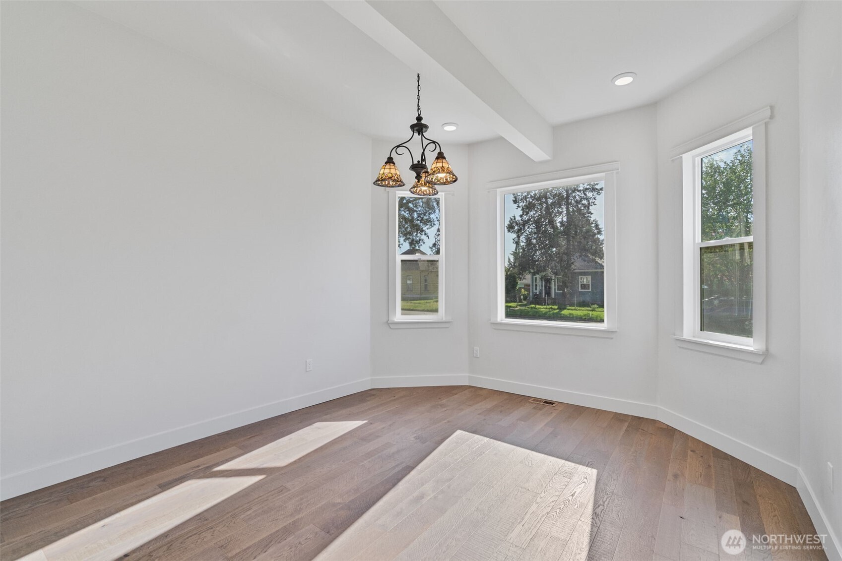 1016 N Pearl Street , Centralia, WA 98531