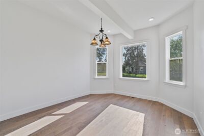1016 N Pearl Street , Centralia, WA 98531 - Photo 7