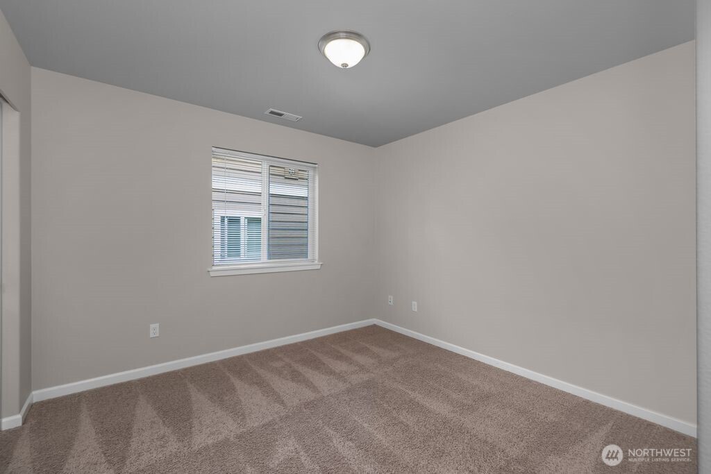 4322 Dudley Drive NE, Lacey, WA 98516