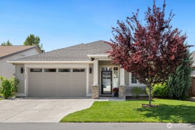 630 SE Whimbrel Loop , College Place, WA 99324