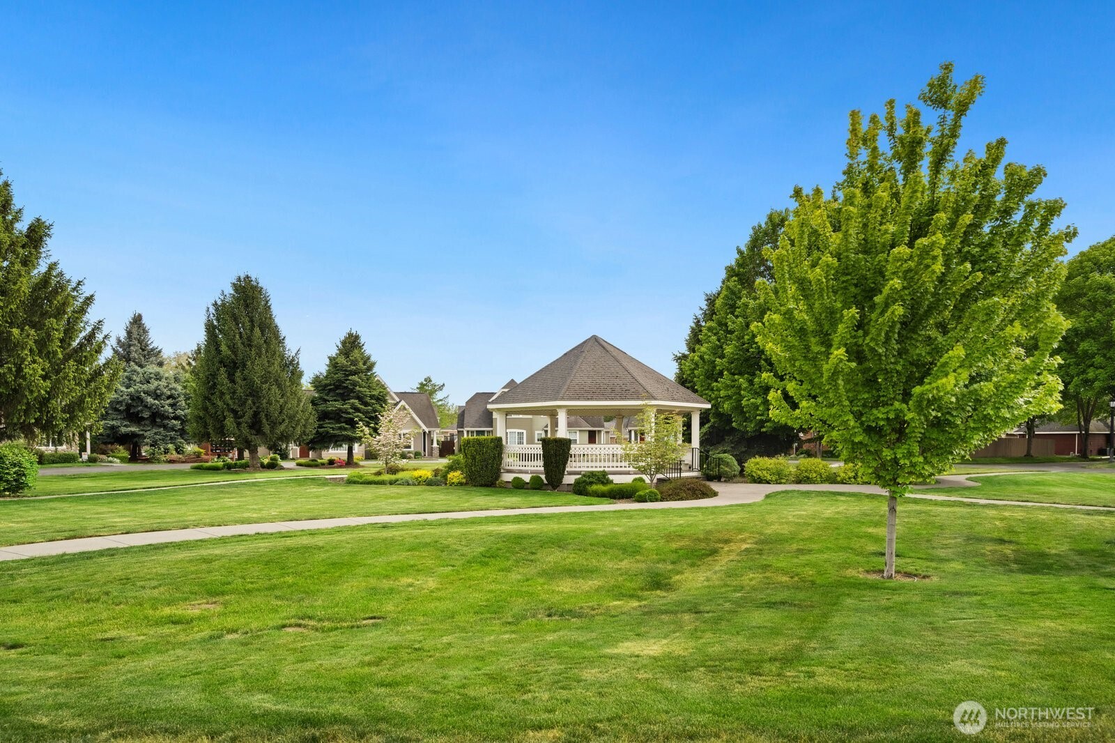 630 SE Whimbrel Loop , College Place, WA 99324