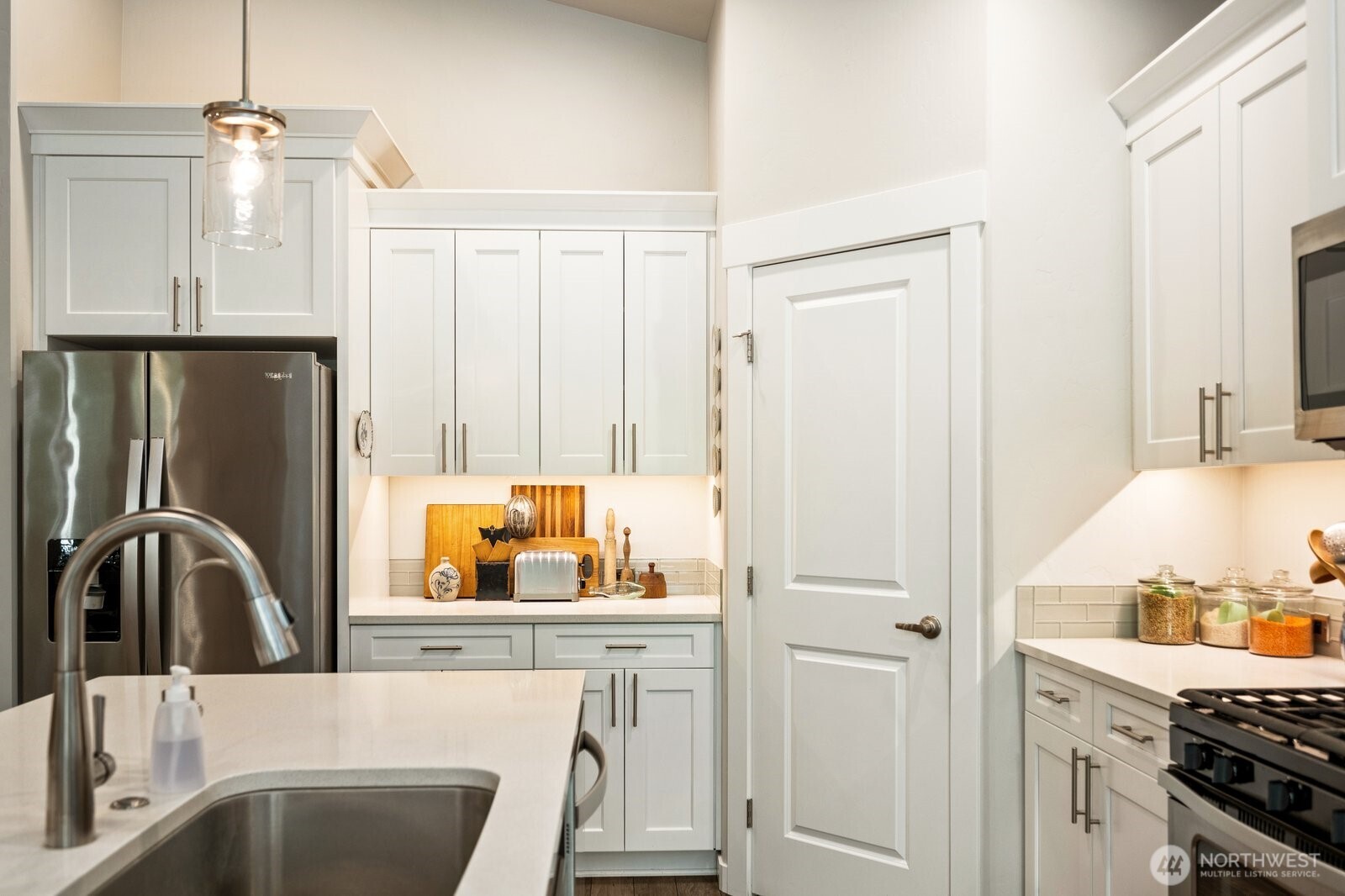 630 SE Whimbrel Loop , College Place, WA 99324