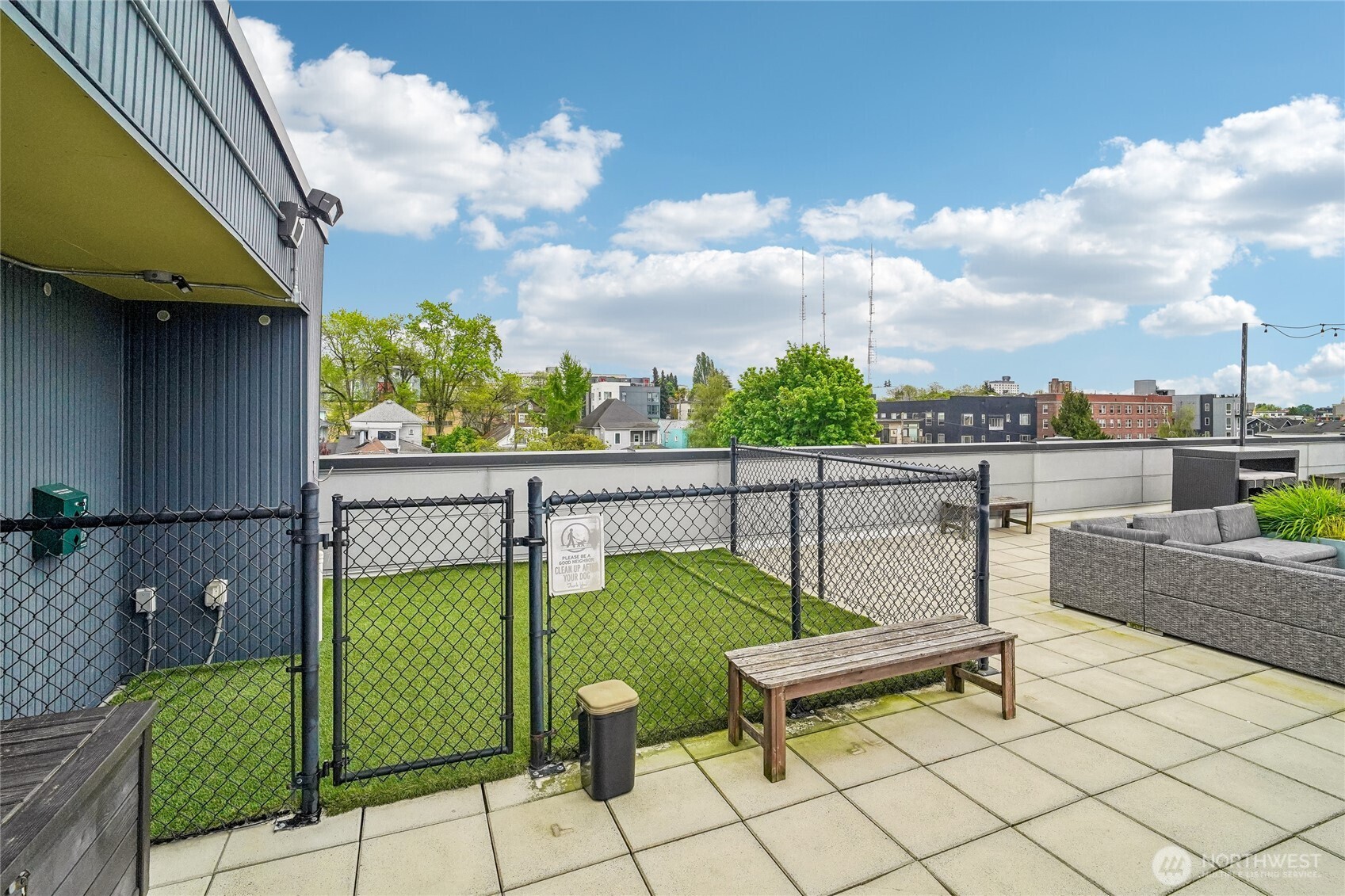 121 12th Avenue E #406, Seattle, WA 98102