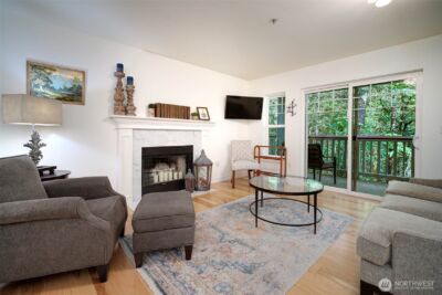18501 SE Newport Way #J238, Issaquah, WA 98027
