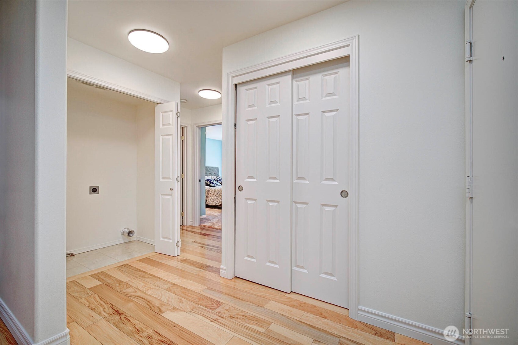18501 SE Newport Way #J238, Issaquah, WA 98027