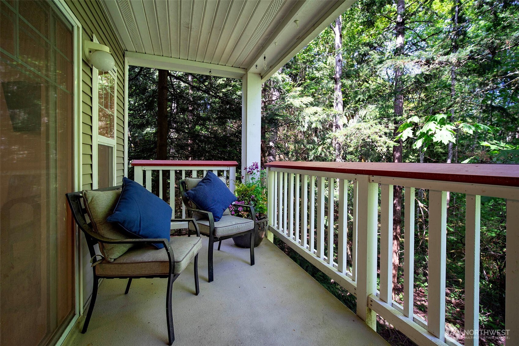 18501 SE Newport Way #J238, Issaquah, WA 98027