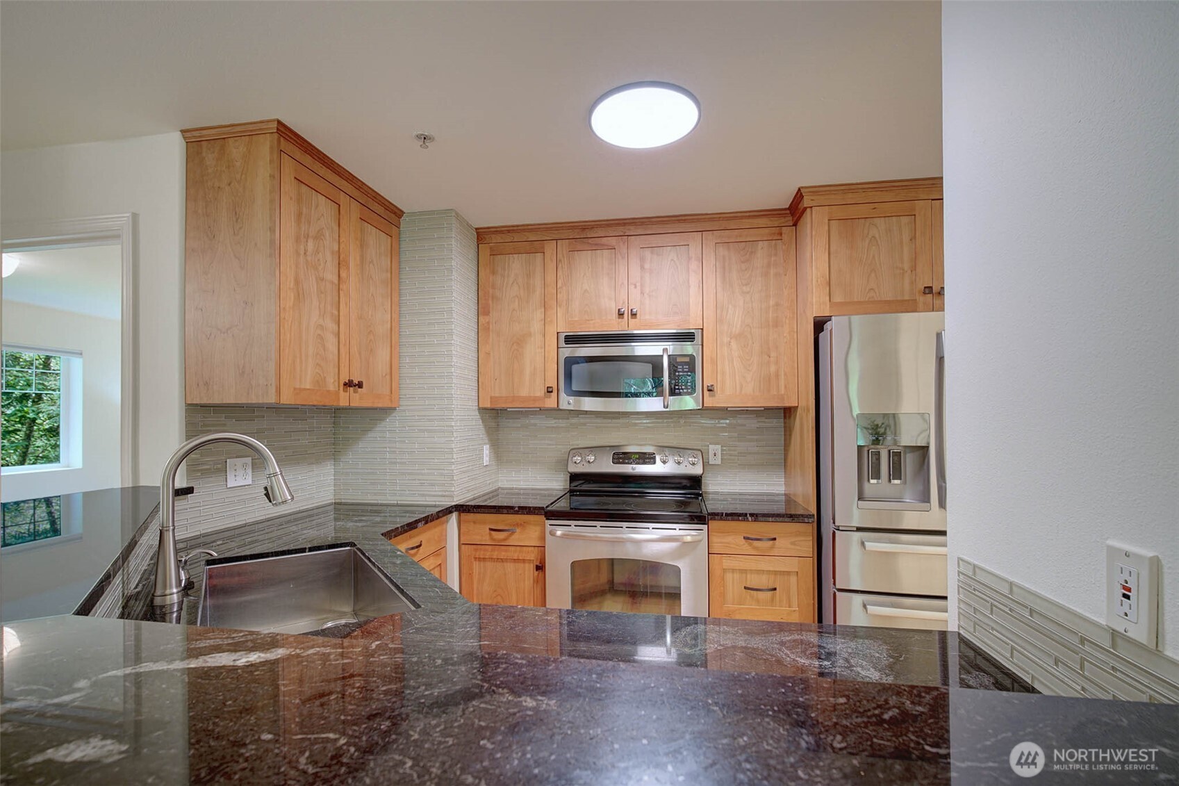 18501 SE Newport Way #J238, Issaquah, WA 98027