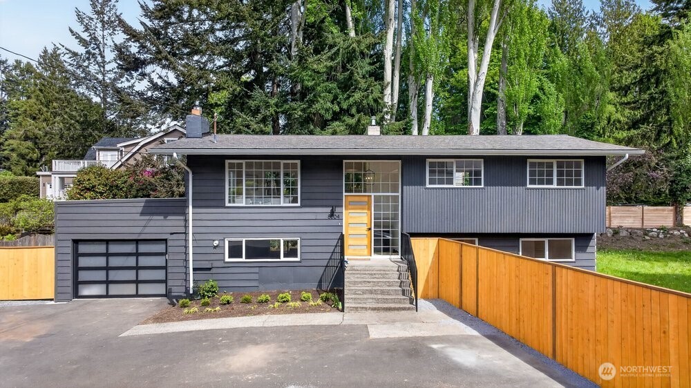 8004 203rd Place SW, Edmonds, WA 98026-6738