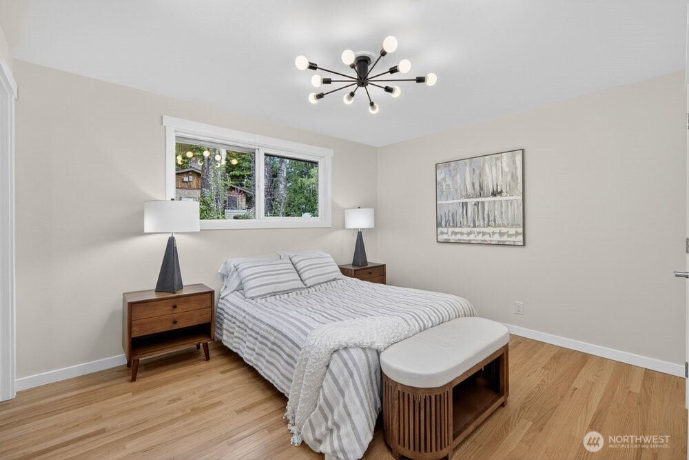 8004 203rd Place SW, Edmonds, WA 98026-6738