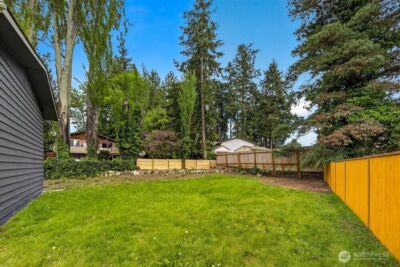 8004 203rd Place SW, Edmonds, WA 98026-6738 - Photo 33