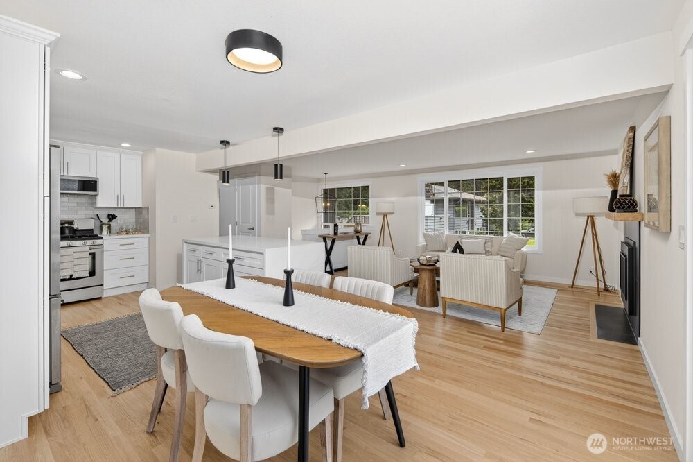 8004 203rd Place SW, Edmonds, WA 98026-6738