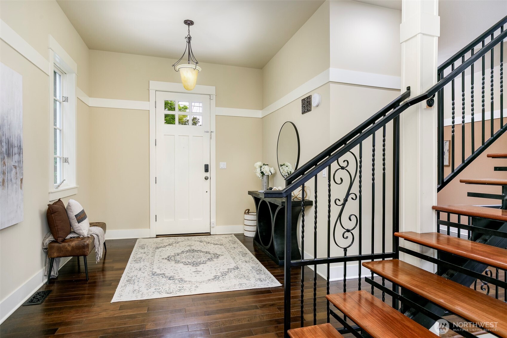 5726 Kirkwood Place N, Seattle, WA 98103