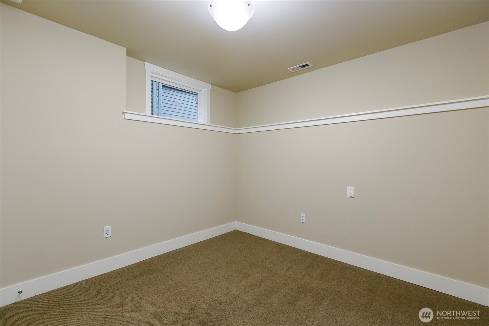 5726 Kirkwood Place N, Seattle, WA 98103