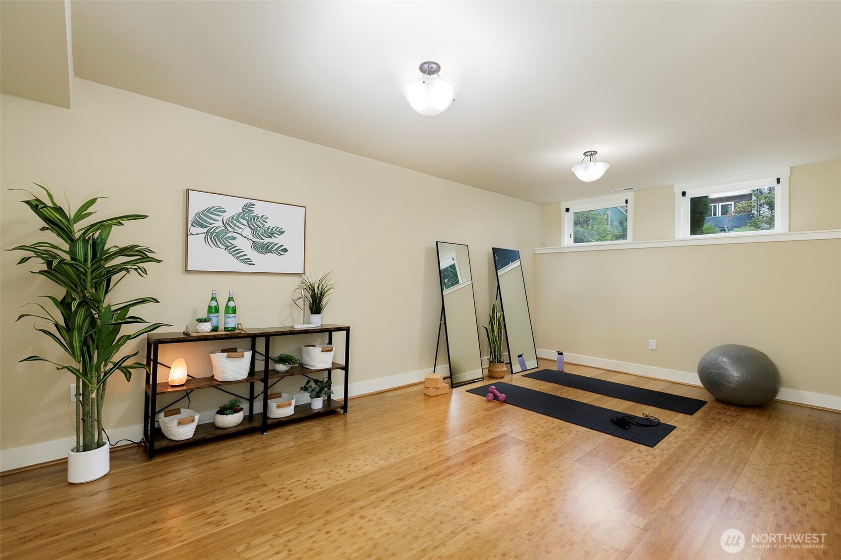 5726 Kirkwood Place N, Seattle, WA 98103