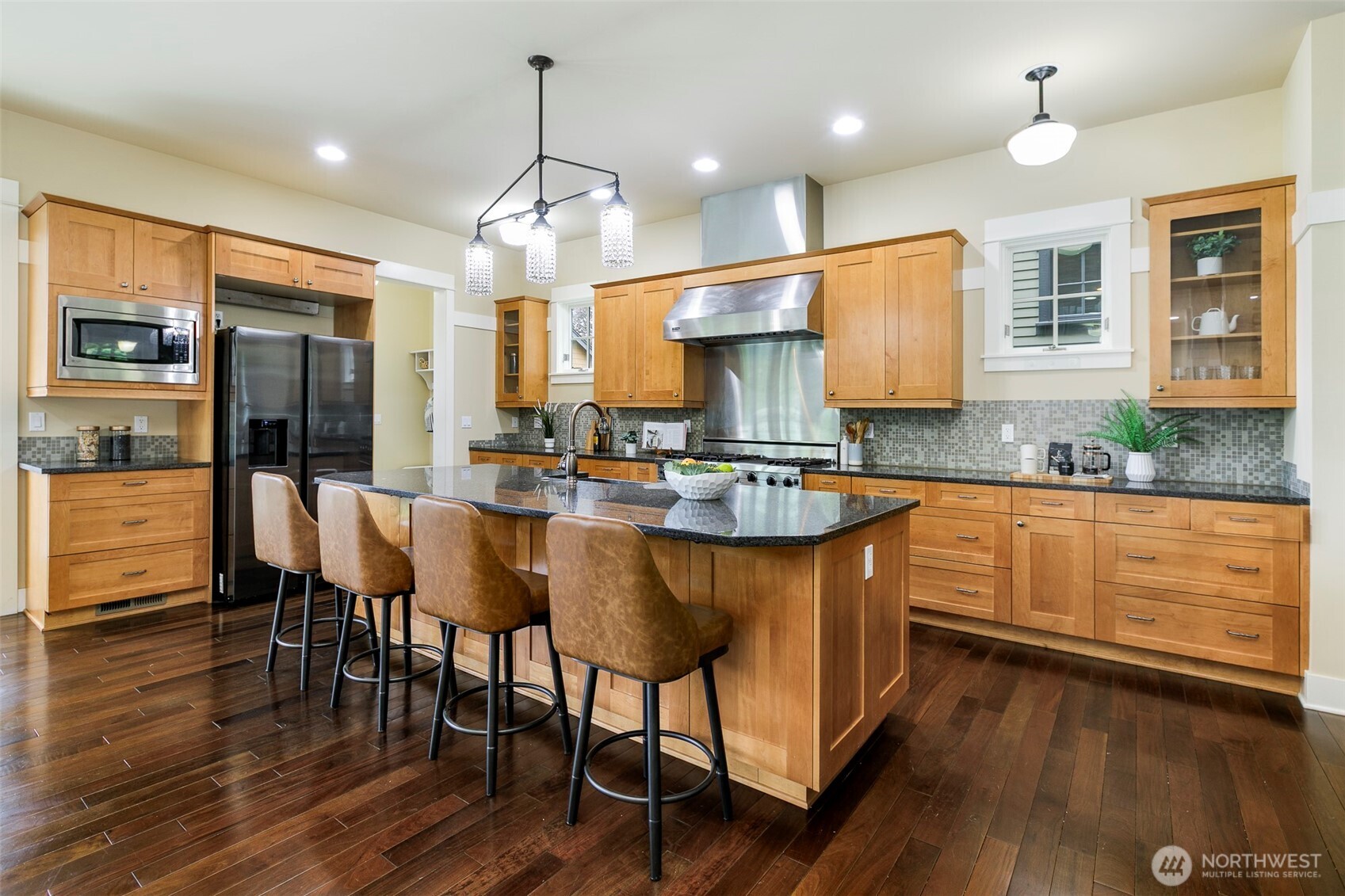 5726 Kirkwood Place N, Seattle, WA 98103