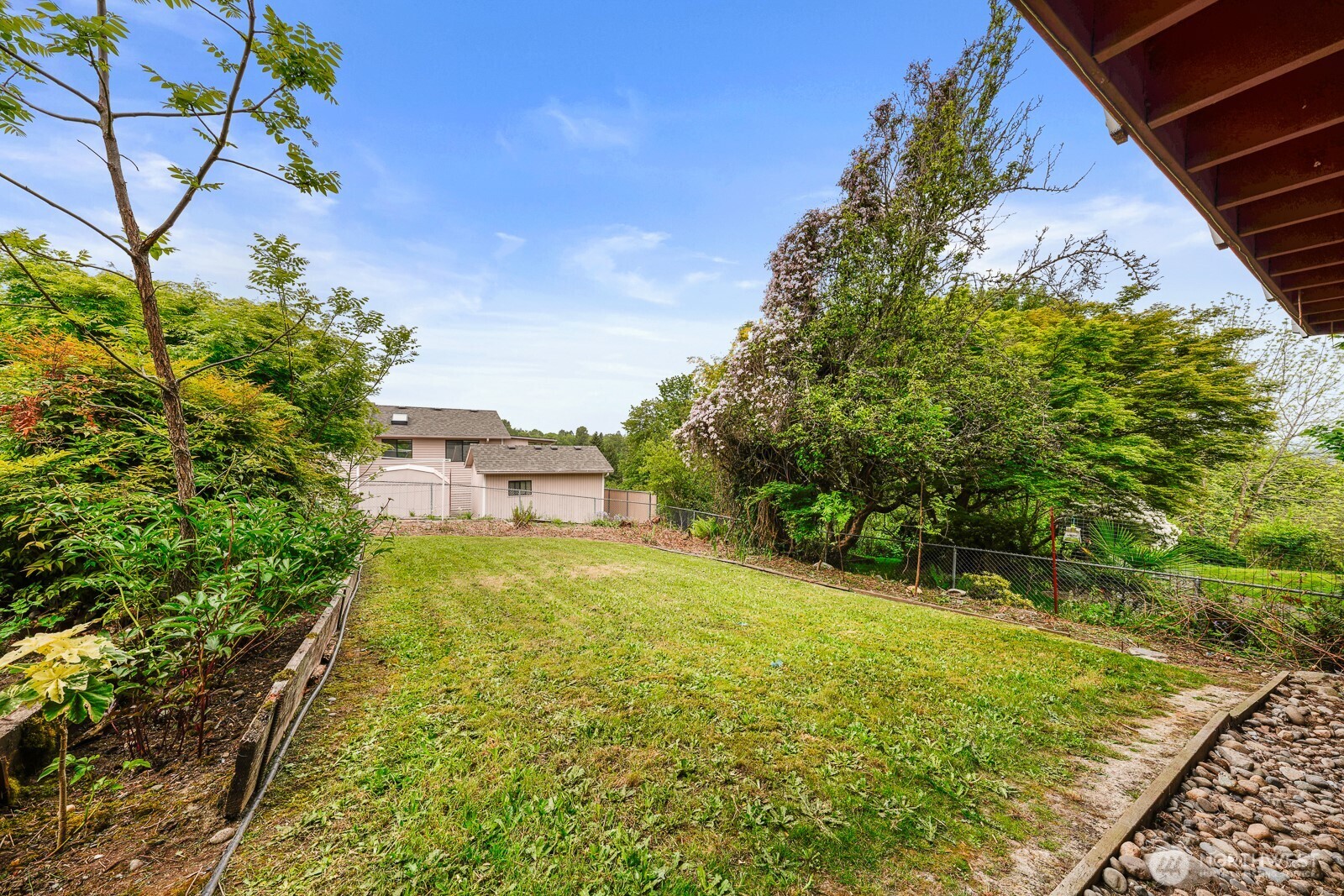 2512 S Raymond Street , Seattle, WA 98108