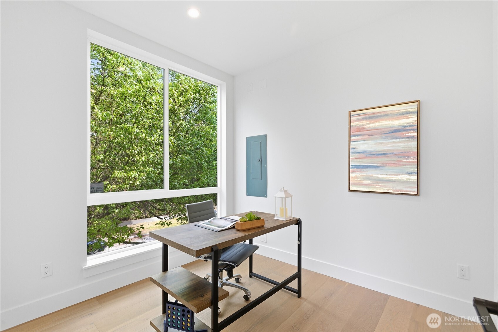 6217 9th Avenue NE, Seattle, WA 98115