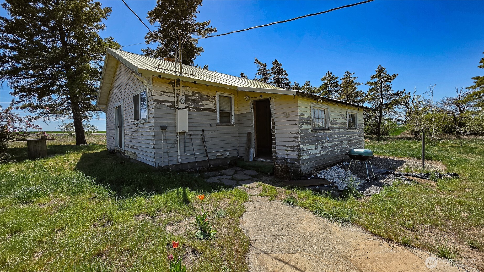 101 US Hwy 2 , Waterville, WA 98858