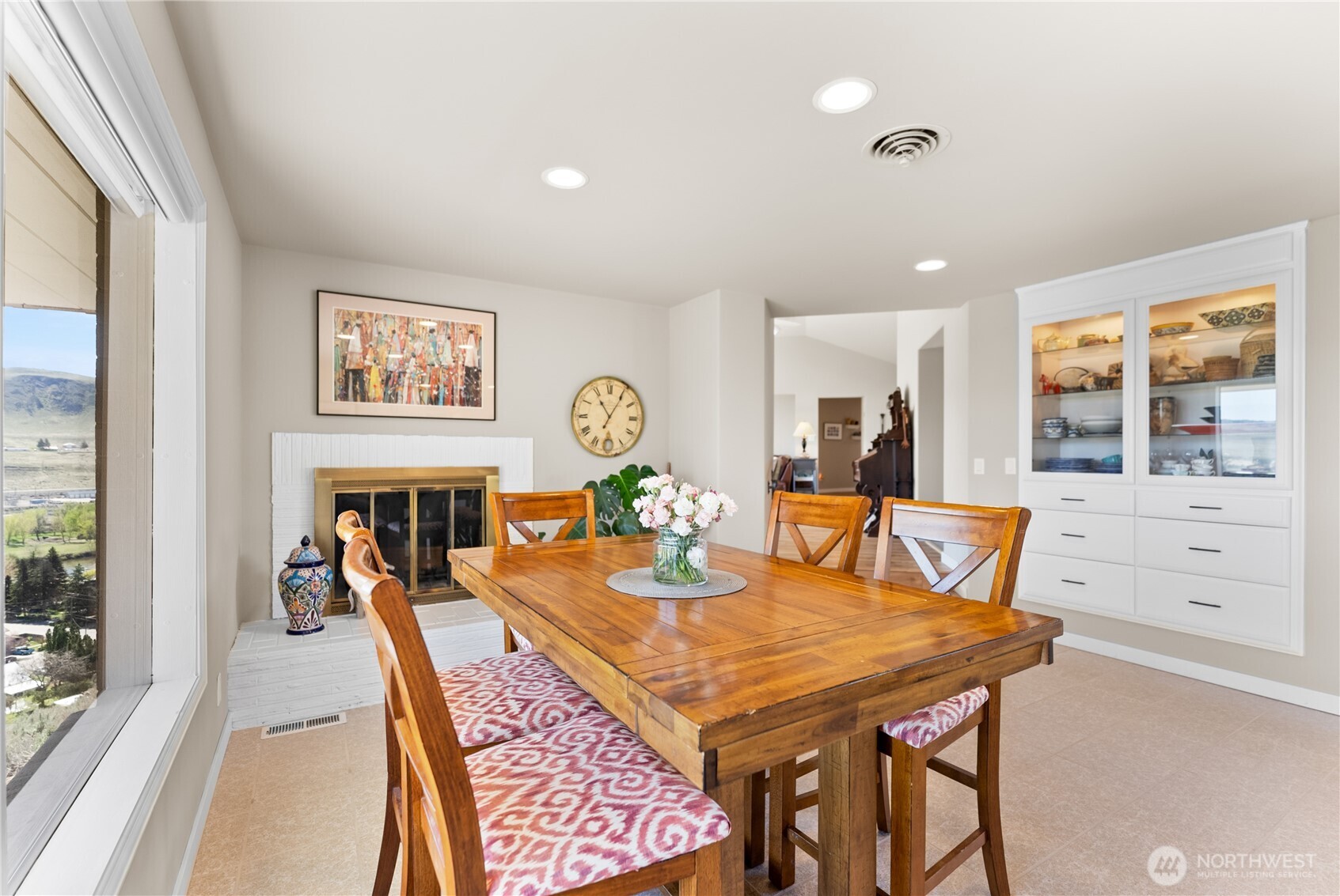 940 Sunrise Heights Road , Okanogan, WA 98840