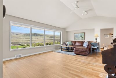 940 Sunrise Heights Road , Okanogan, WA 98840 - Photo 5