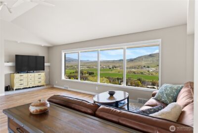 940 Sunrise Heights Road , Okanogan, WA 98840 - Photo 8