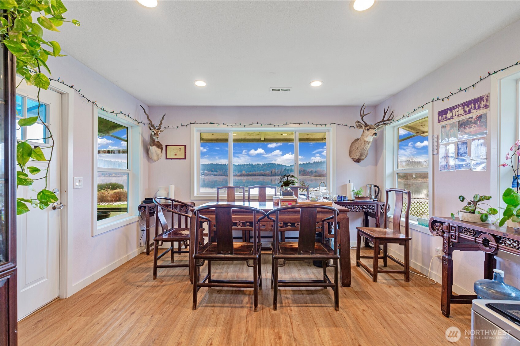 5104 NW Sammamish Road , Issaquah, WA 98027