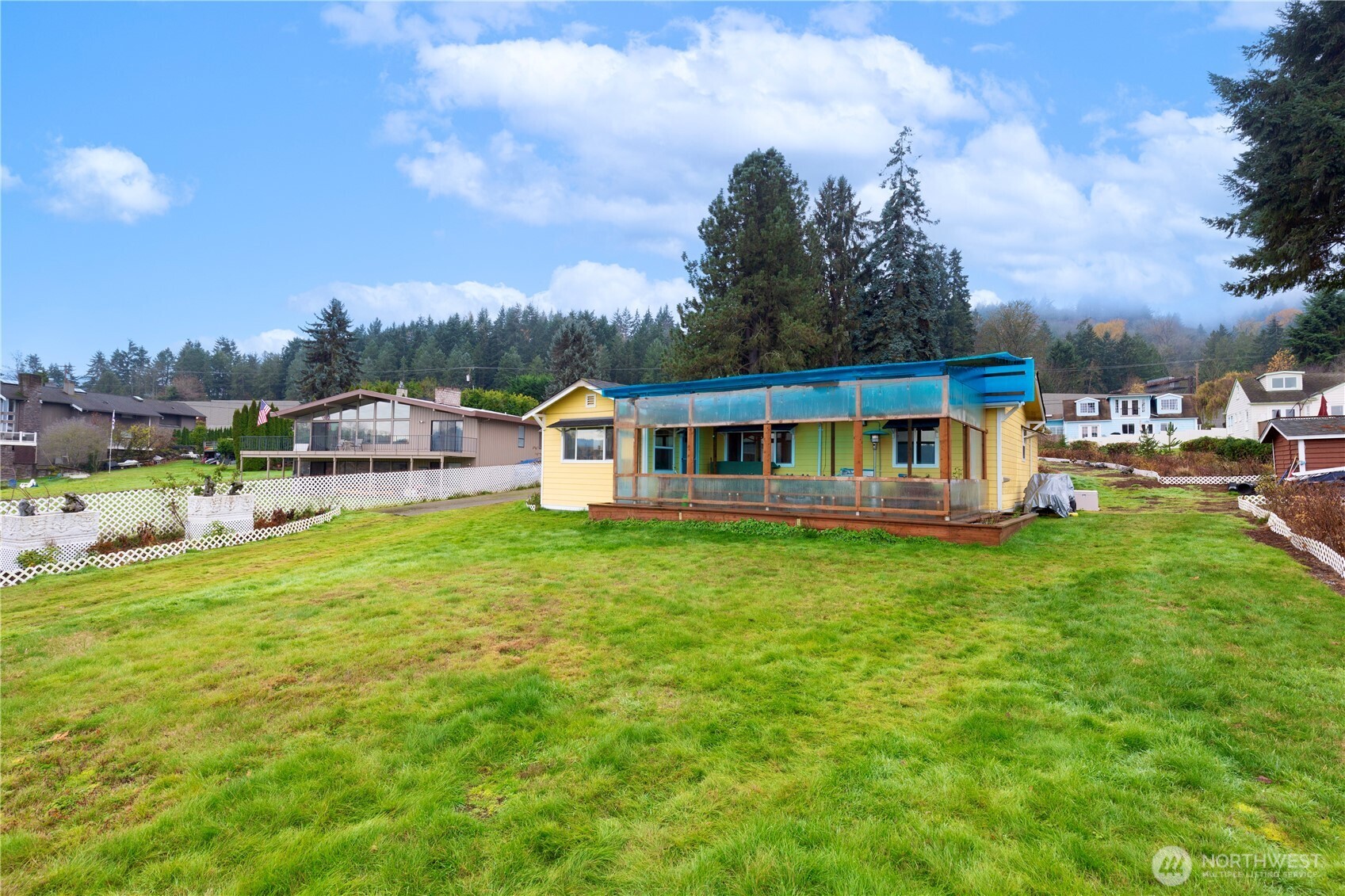 5104 NW Sammamish Road , Issaquah, WA 98027