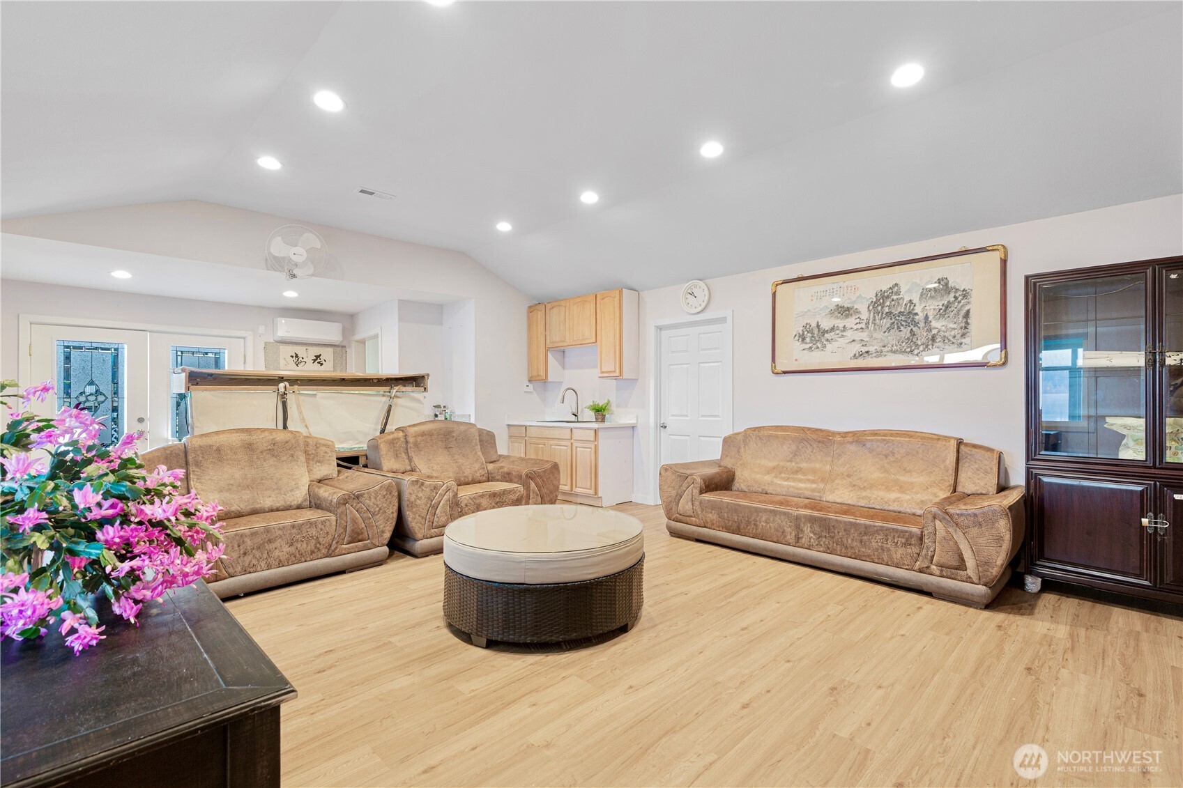 5104 NW Sammamish Road , Issaquah, WA 98027