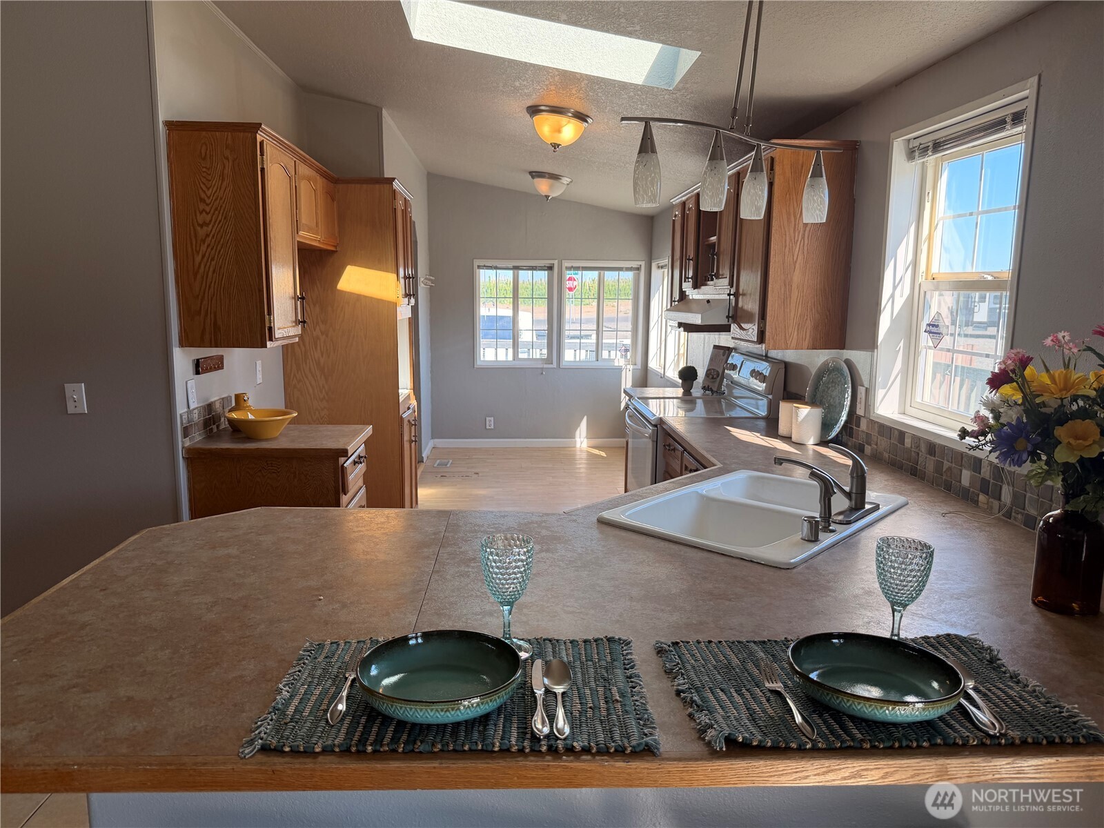 612 Orchard Drive SW, Mattawa, WA 99349