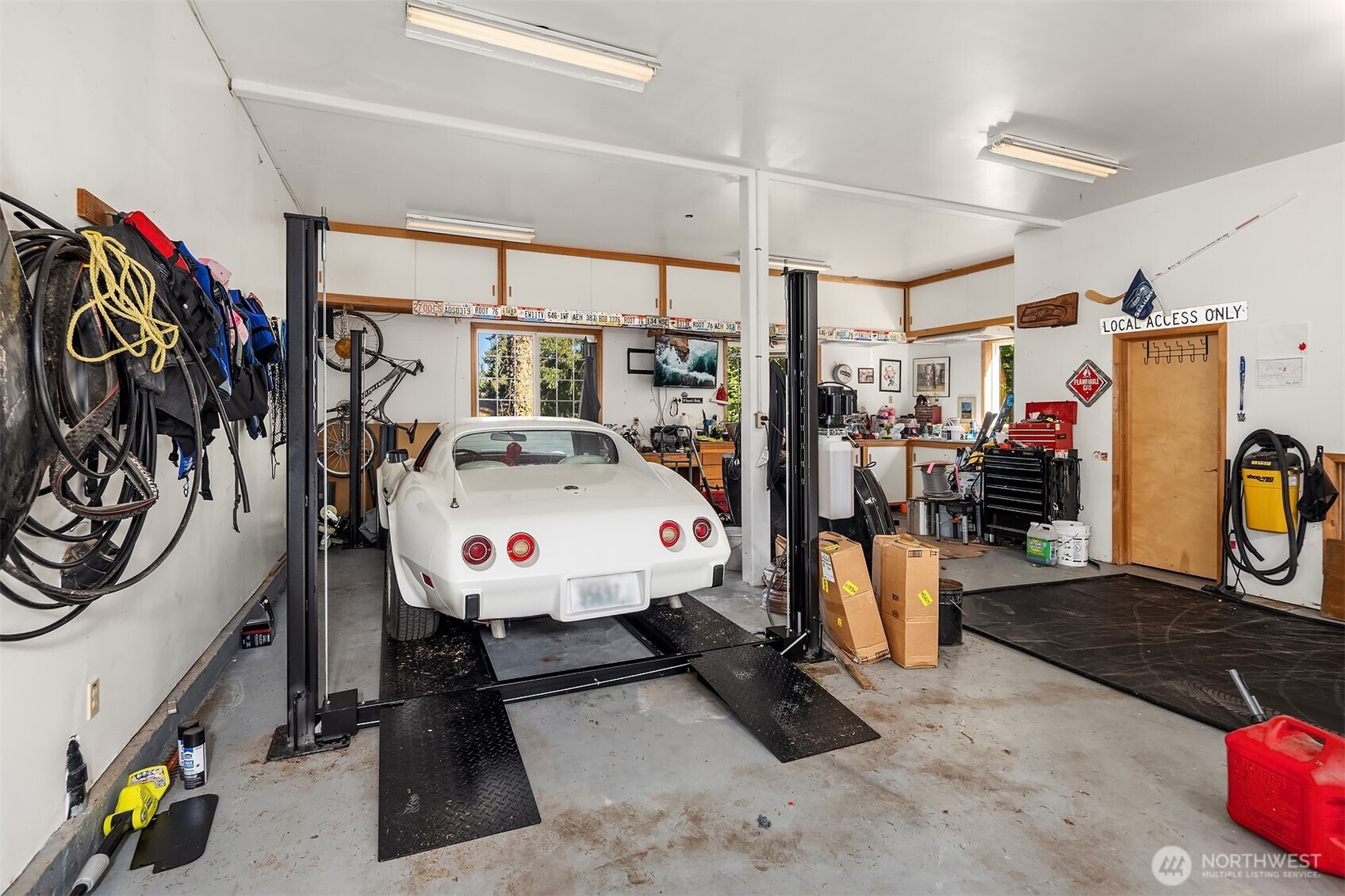 3216 168th Place SE, Bellevue, WA 98008