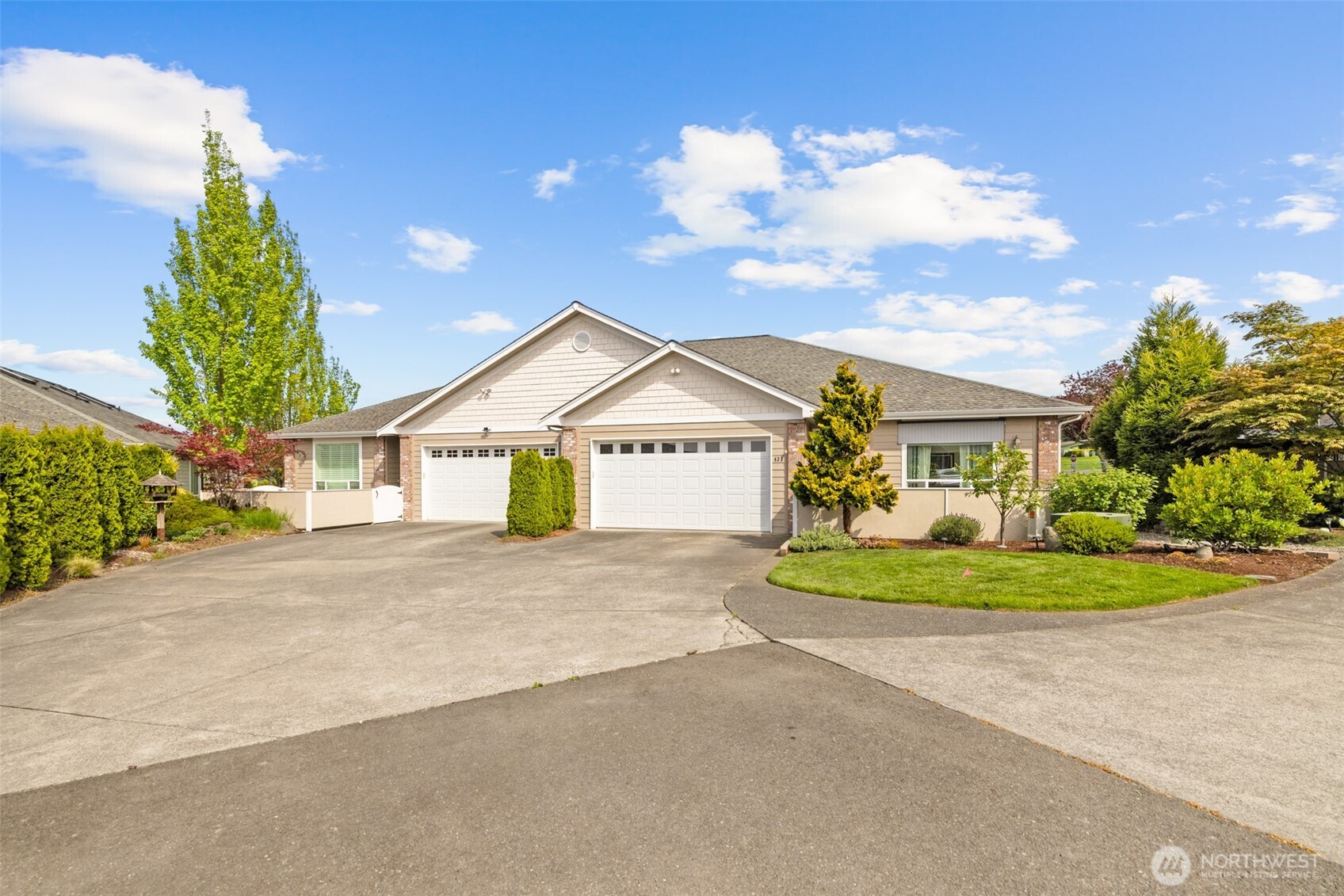 433 Big Leaf Court , Sequim, WA 98382