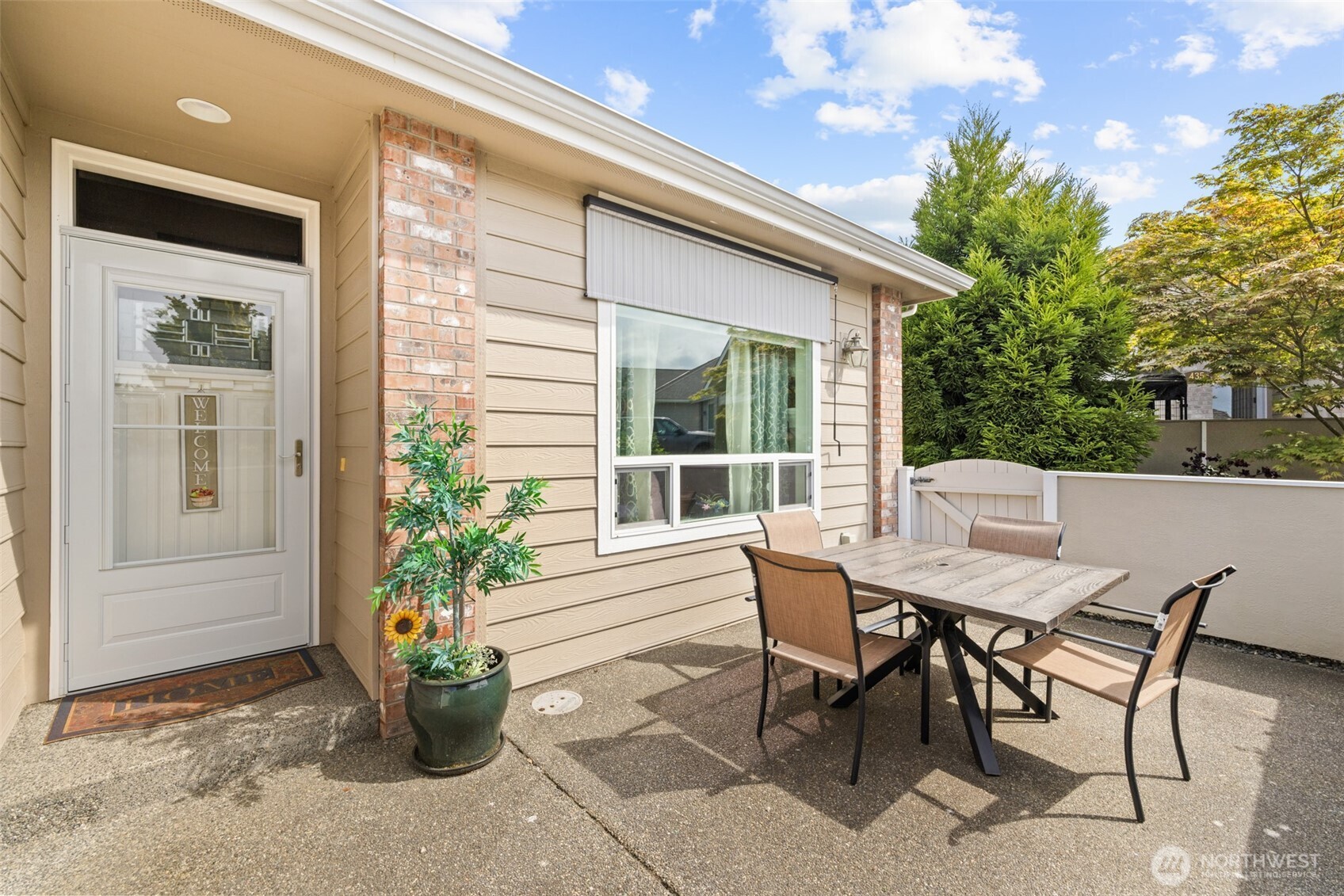 433 Big Leaf Court , Sequim, WA 98382