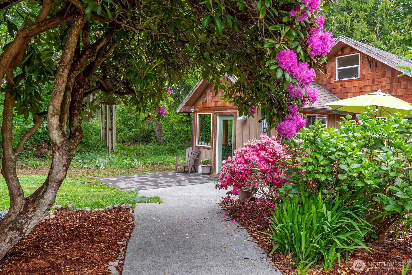 5222 East Harbor Road , Freeland, WA 98249