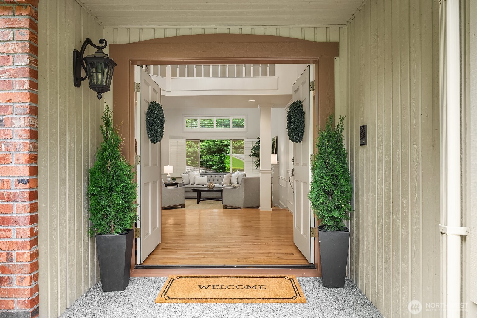 275 Mt Quay Drive NW, Issaquah, WA 98027
