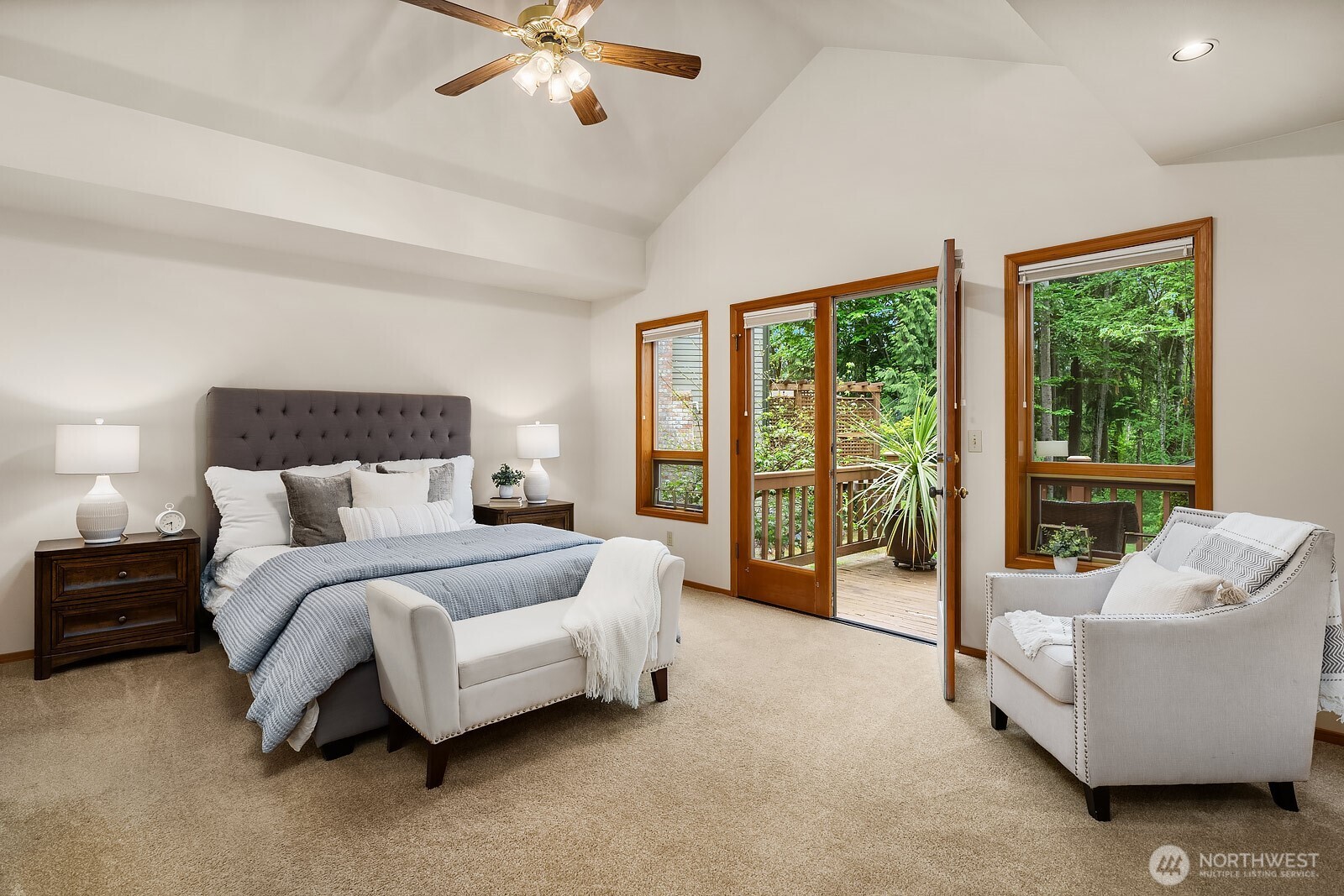 275 Mt Quay Drive NW, Issaquah, WA 98027