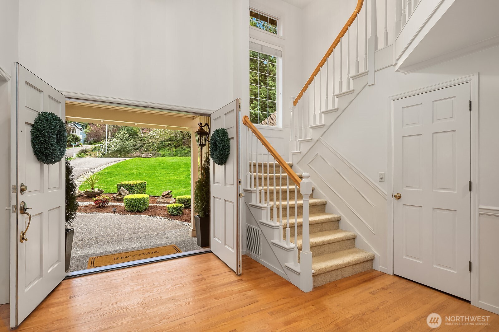 275 Mt Quay Drive NW, Issaquah, WA 98027