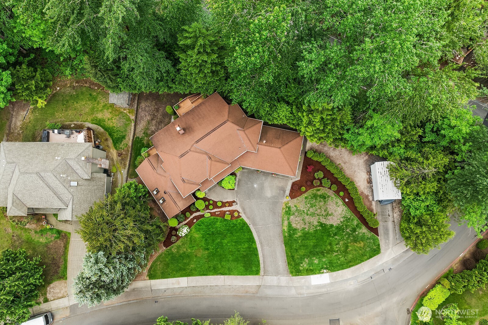 275 Mt Quay Drive NW, Issaquah, WA 98027