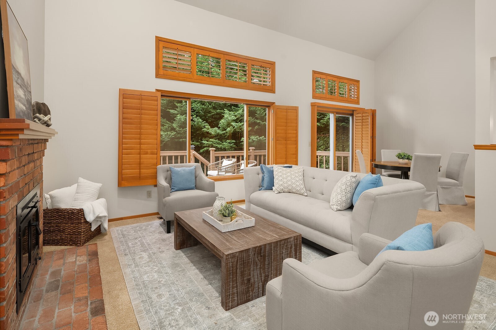 275 Mt Quay Drive NW, Issaquah, WA 98027