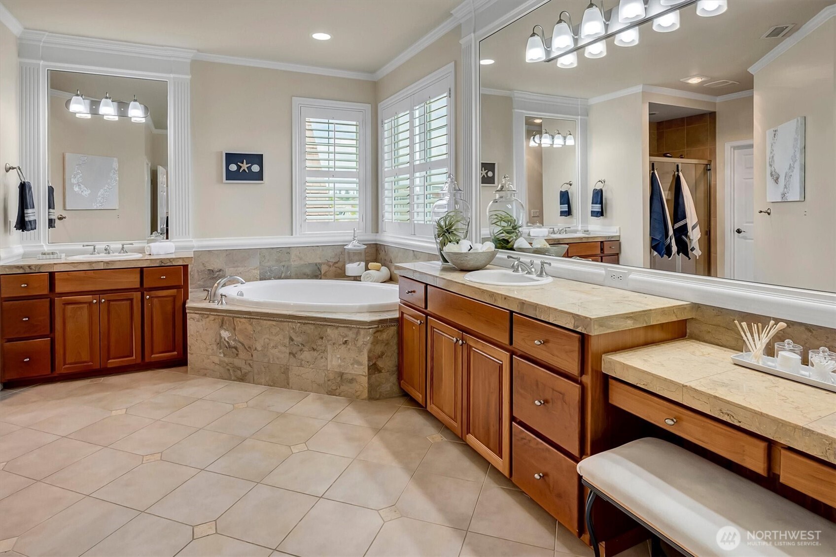 23419 SE 51st Place , Issaquah, WA 98029