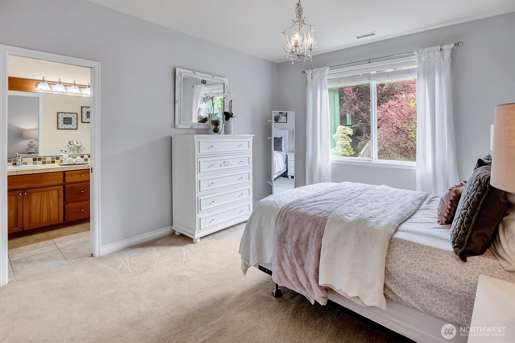 23419 SE 51st Place , Issaquah, WA 98029